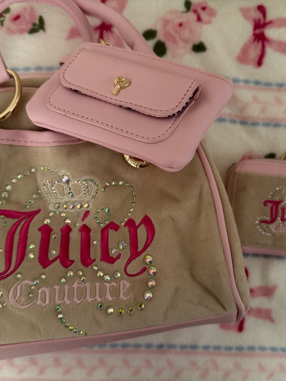 Juicy Couture bag and wallet set